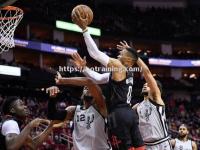 星空体育-火箭队以3比1领先马刺队