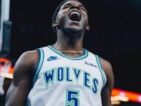 星空体育-森林狼队主帅赛后发言，为季后赛士气鼓舞