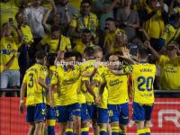 星空体育-夺冠热门不敌弱旅，实力难以捉摸