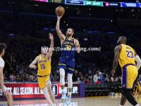 星空体育-独行侠主场战胜马刺，出线季后赛