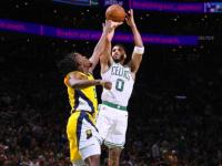 星空体育-门兴迎战沙尔克，展开激烈对抗