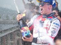 星空体育-比赛场面激烈，选手拼尽全力