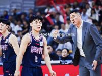 星空体育-广东宏远全队状态回升，大胜对手