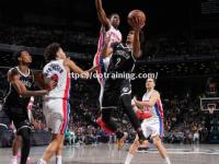 星空体育-雄鹿凭借生死一战终结活塞连胜纪录