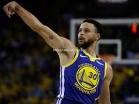 星空体育-库里险些破纪录，表现不俗助勇士队获胜