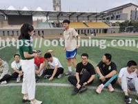 星空体育-胜利之路漫漫，全队齐心协力战胜强敌