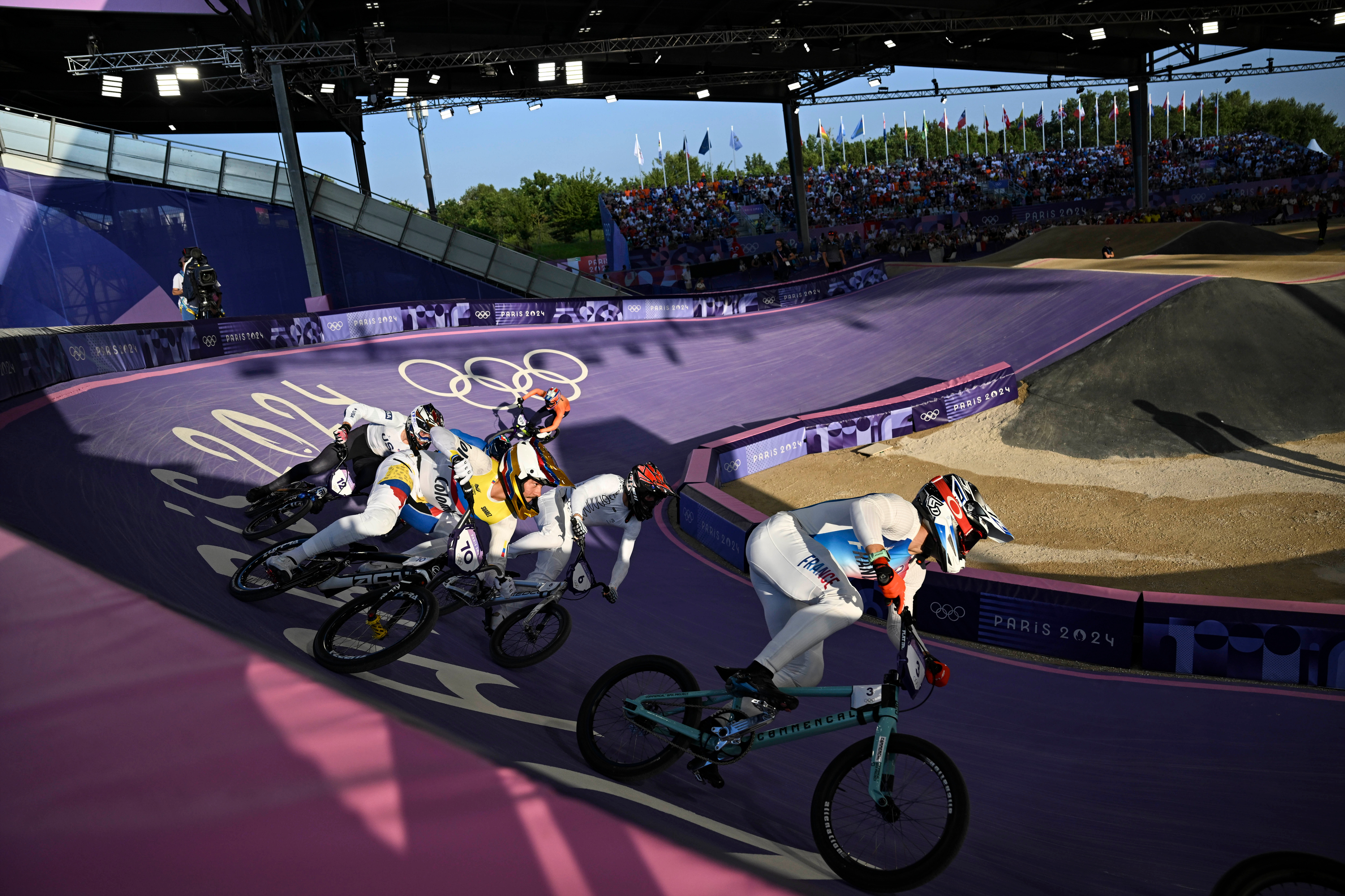 澳大利亚选手包揽男子自行车比赛