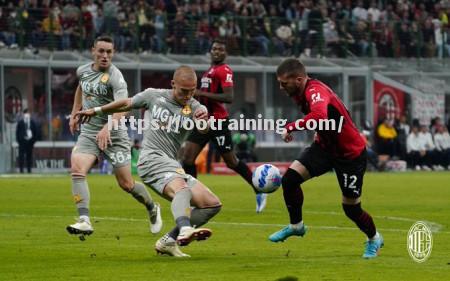 AC米兰后防稳固实现5场零封创纪录