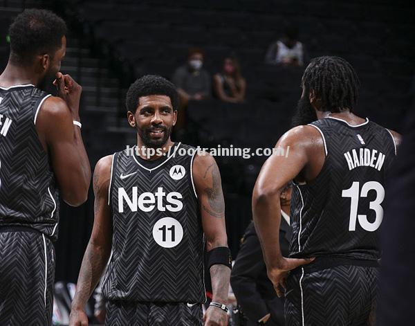 篮网主帅凯地特重回球队，指导备战下一场比赛