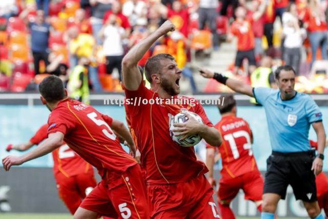 乌克兰2-1惊险战胜北马其顿,欧洲杯小组赛开门红 乌克兰2-1惊险战胜北马其顿,欧洲杯小组赛开门红