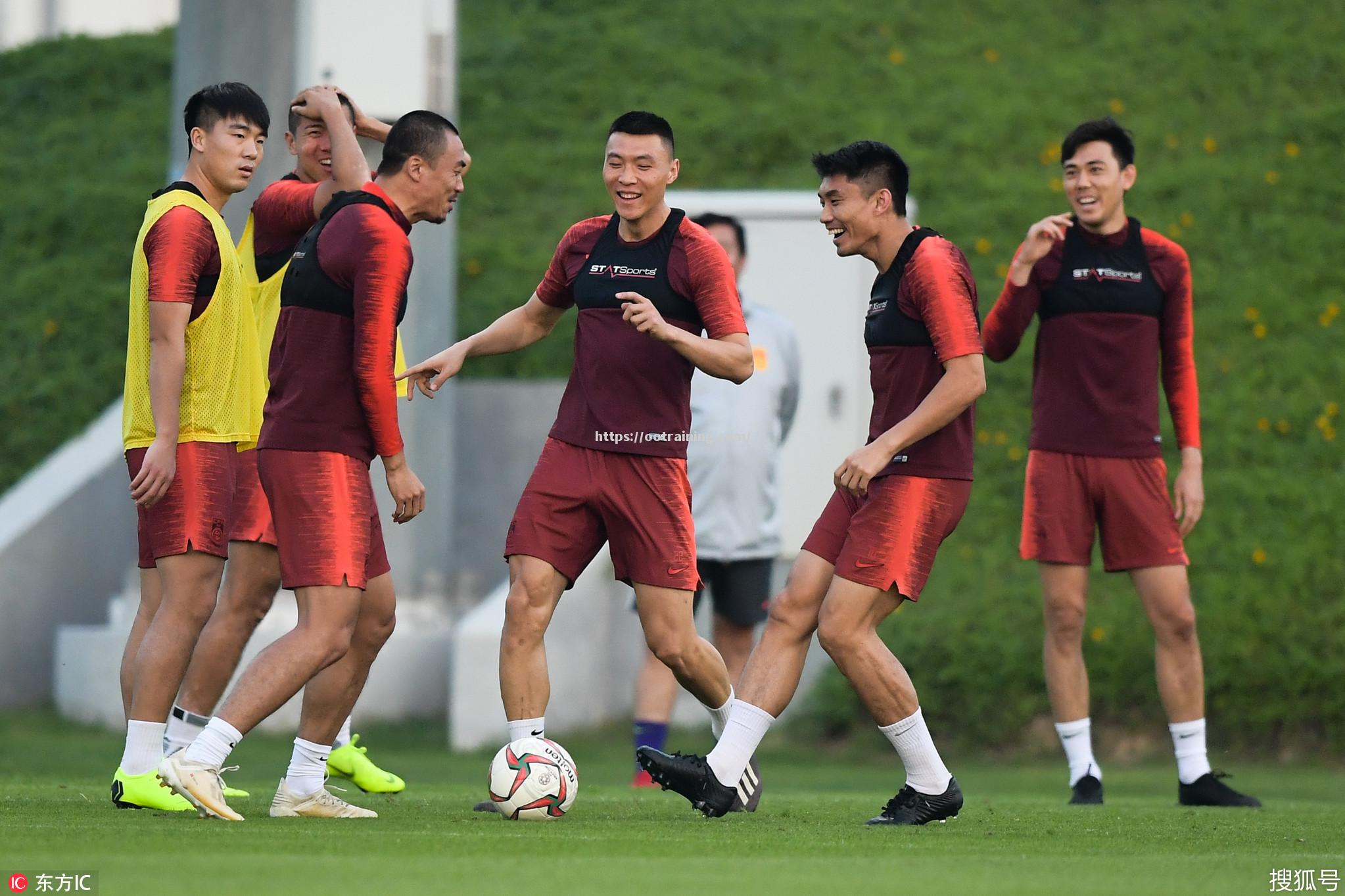 国内外劲旅交手,球员积极备战 国内外劲旅交手,球员积极备战