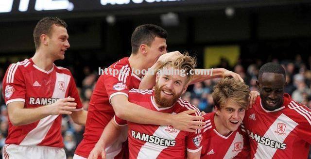 球队战绩持续走高，引发机构关注