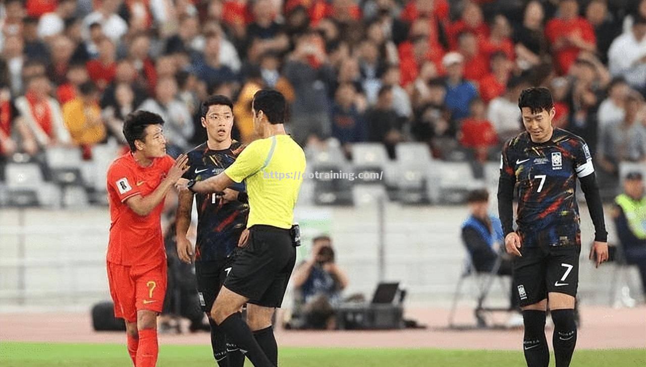 比赛中的意外惊喜给球队带来胜利