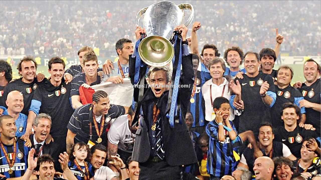 国米挺进淘汰赛，冲击欧冠冠军