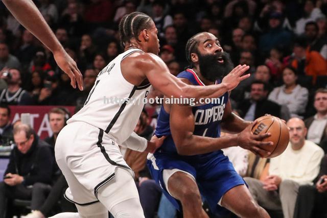 篮网逆转开拓者，伊戈达拉关键吃到前场球