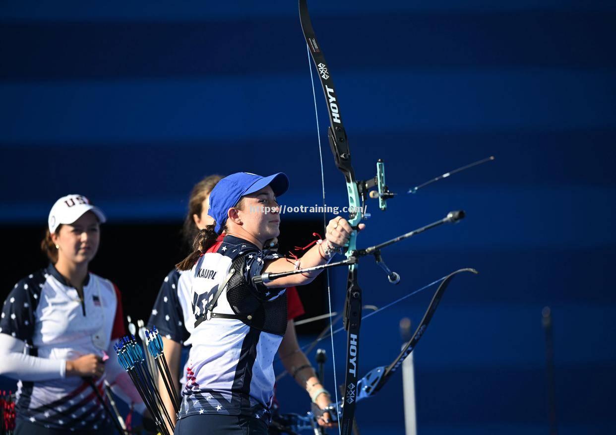 法国射箭选手夺下金牌，获得国家荣誉