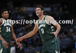 雄鹿中锋洛佩斯：团队需要大家齐心协力才能成功