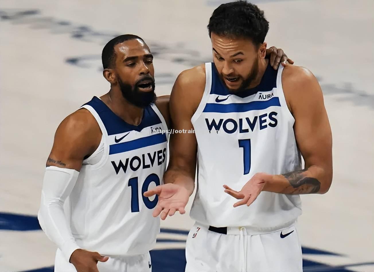 助威！全明星球员今日在场上火力十足