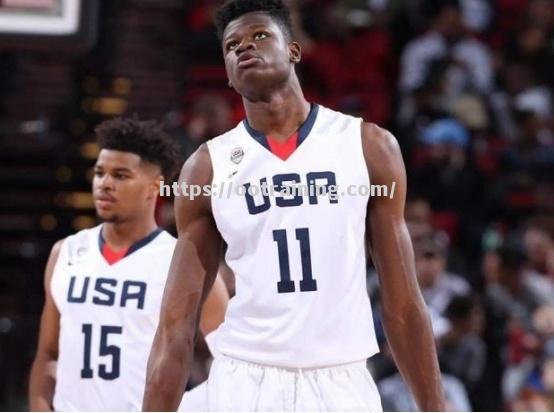 格拉纳达弃将德展示，遭遇劝退