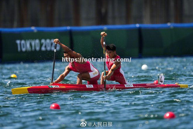 秘鲁游泳选手刷新国内记录获银牌