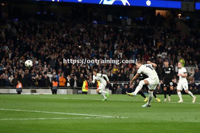 热刺吊打拜仁，晋级欧冠半决赛