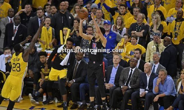 火箭逆转取胜！哈登成为全队急救救星