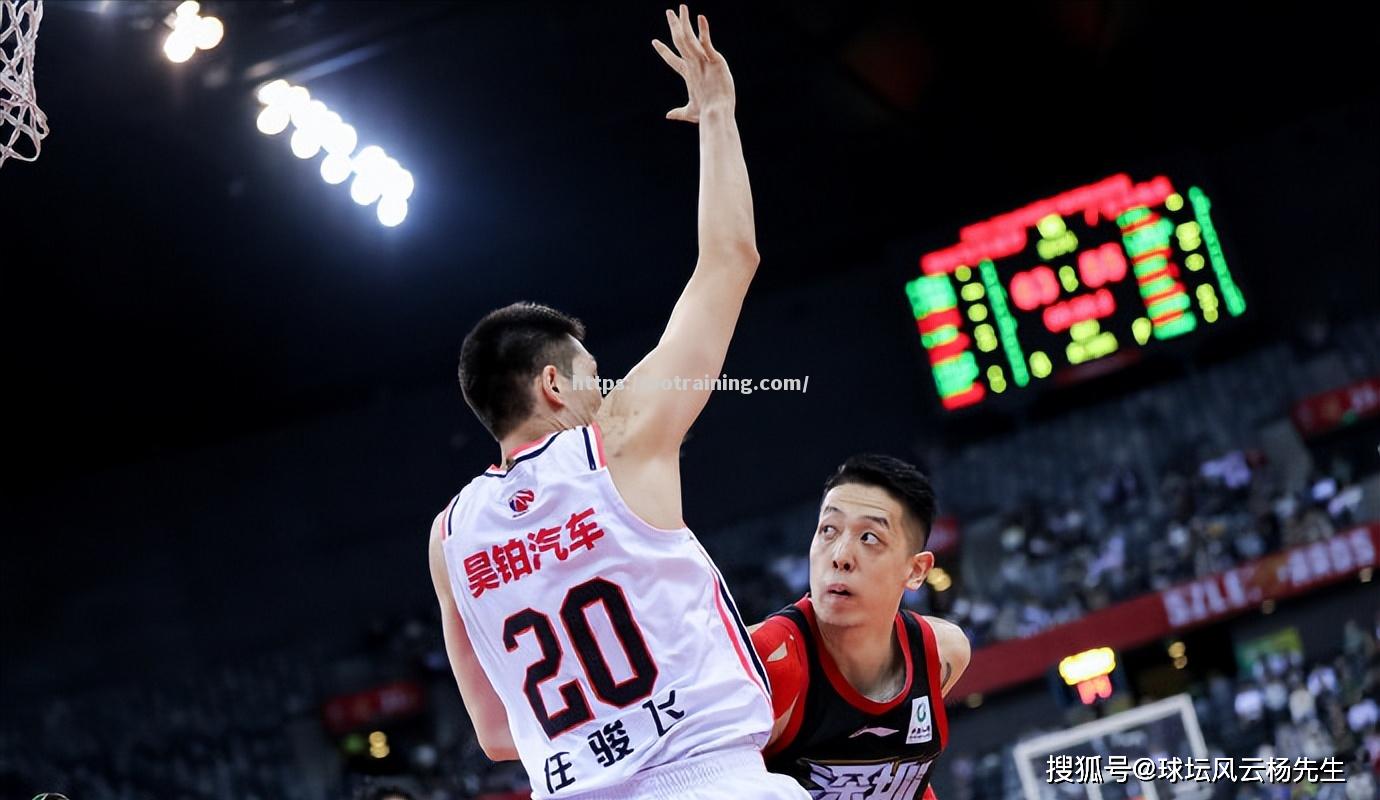 北京男篮逆转深圳队，取得胜利