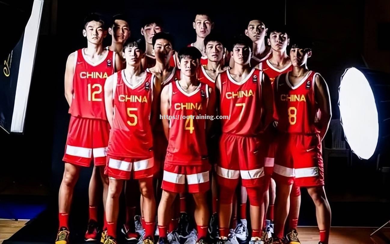 罗新兰顿队挺进八强，欧锦赛表现亮眼