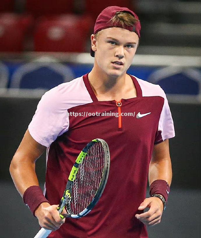 意大利选手刷新摔跤纪录