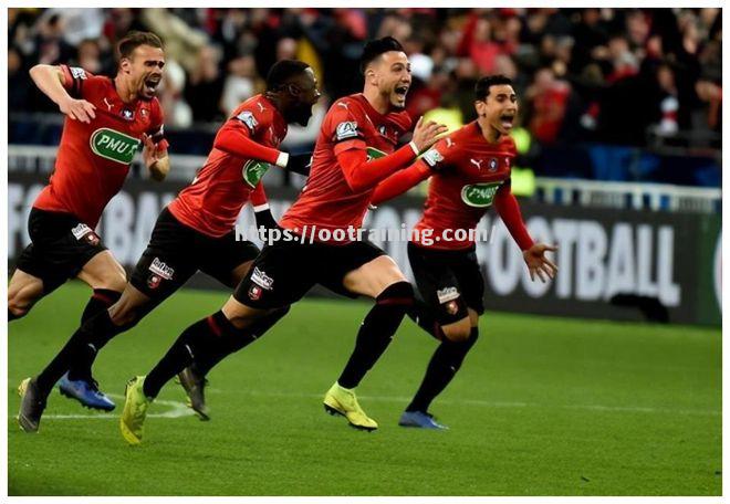 雷丁客场惨遭溃败，保级形势严峻