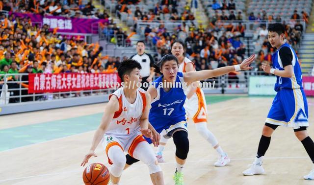 球迷热议中国篮球职业联赛的最新赛况