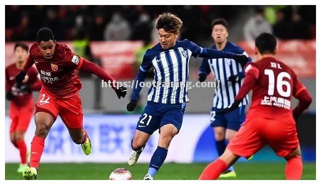 国内足球联赛精彩纷呈,焦点战队实力空前 国内足球联赛精彩纷呈,焦点战队实力空前
