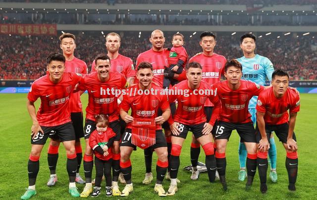 国内足球联赛精彩纷呈,焦点战队实力空前 国内足球联赛精彩纷呈,焦点战队实力空前