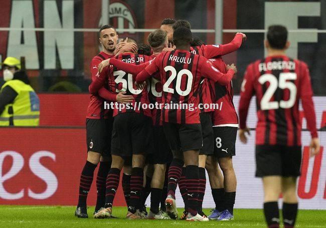 佛罗伦萨客场取胜，提升中游积分榜