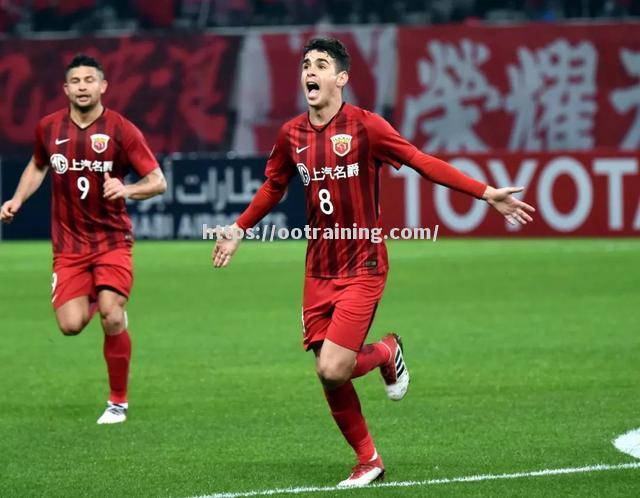 上港主场输球申花，争夺亚冠资格压力