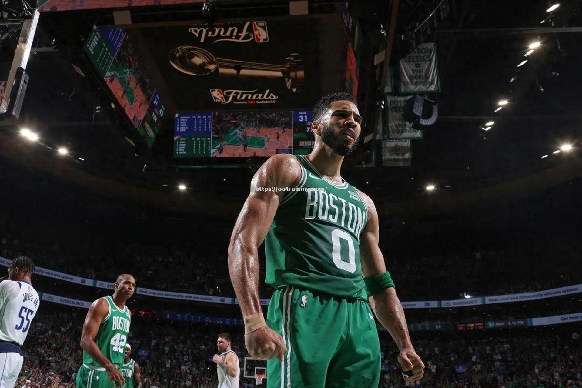 人主场负于独行侠，系列赛战至抢七