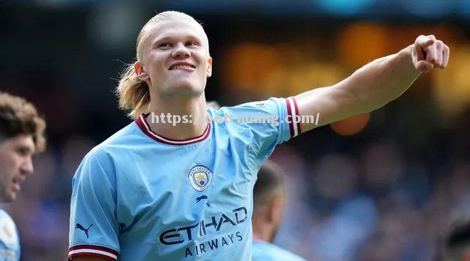 曼城披荆斩棘,杀向冠军之路 曼城披荆斩棘,杀向冠军之路