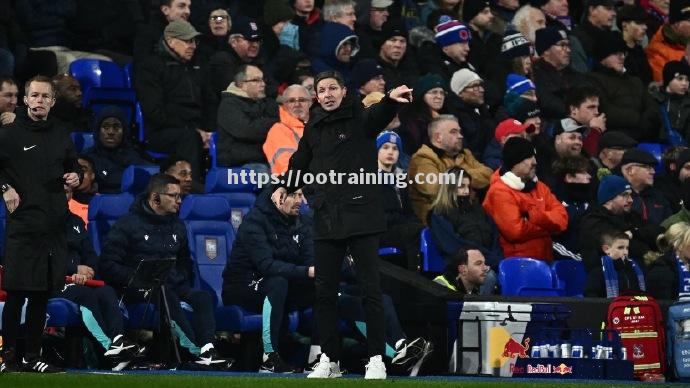 南亚顶尖球队备战重要比赛，全力以赴