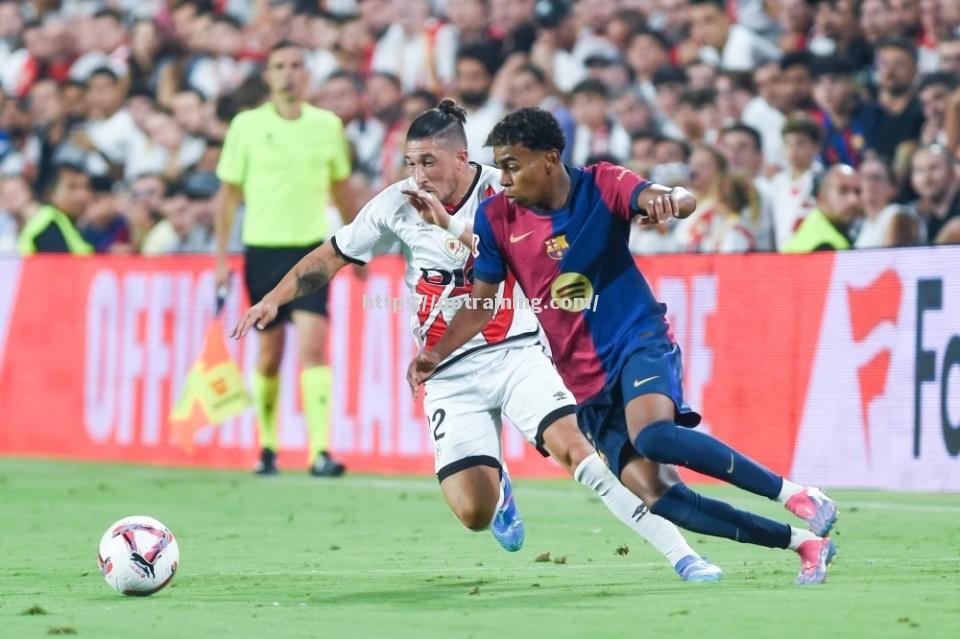 巴萨意外惨败，遗憾告别欧洲之巅