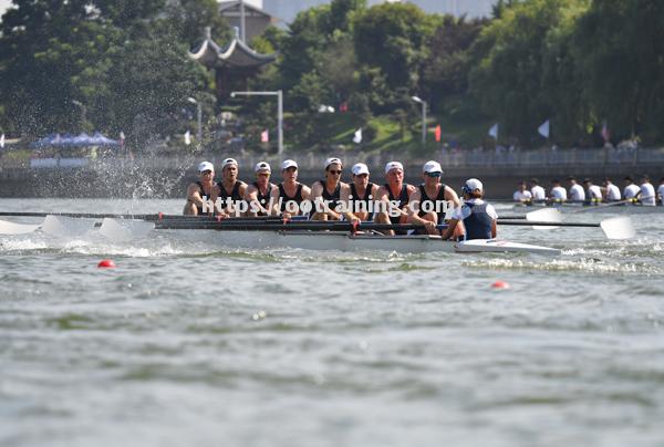 赛艇项目队伍合作无间,荣耀属于他们 赛艇项目队伍合作无间,荣耀属于他们