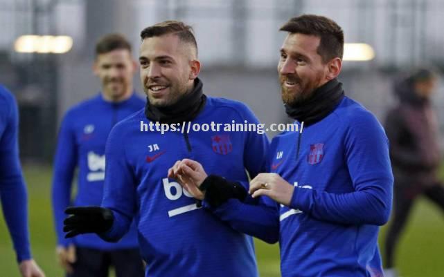 巴塞罗那阵容齐整,联赛连胜 巴塞罗那阵容齐整,联赛连胜