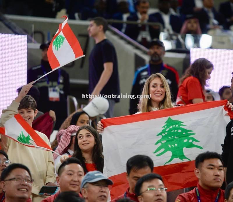 黑山选手以全力以赴获得奖牌 黑山选手以全力以赴获得奖牌