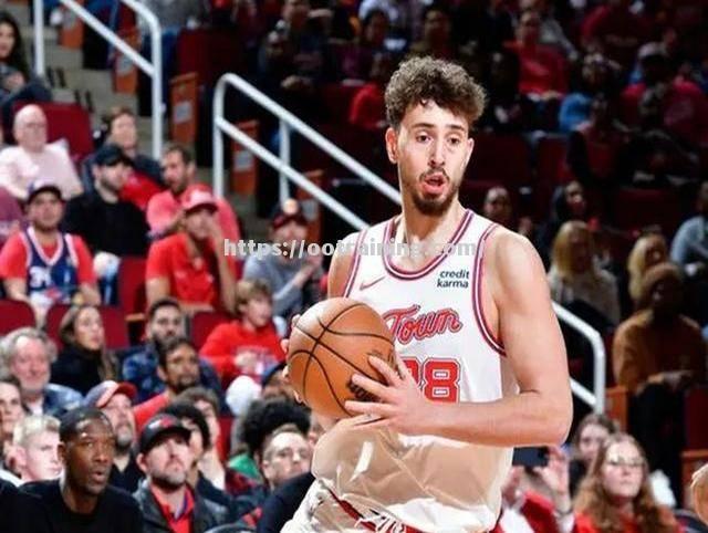 火箭内线水土不服，主将急需调整状态